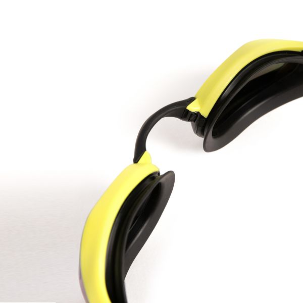 ARENA COBRA ULTRA SWIPE MİRROR YARIŞ GÖZLÜĞÜ 10 KAT DAHA FAZLA BUĞULANMAMA ÖMRÜ 002507110