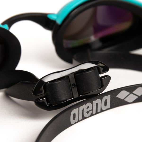 ARENA COBRA ULTRA SWIPE MİRROR YARIŞ GÖZLÜĞÜ 10 KAT DAHA FAZLA BUĞULANMAMA ÖMRÜ 002507130