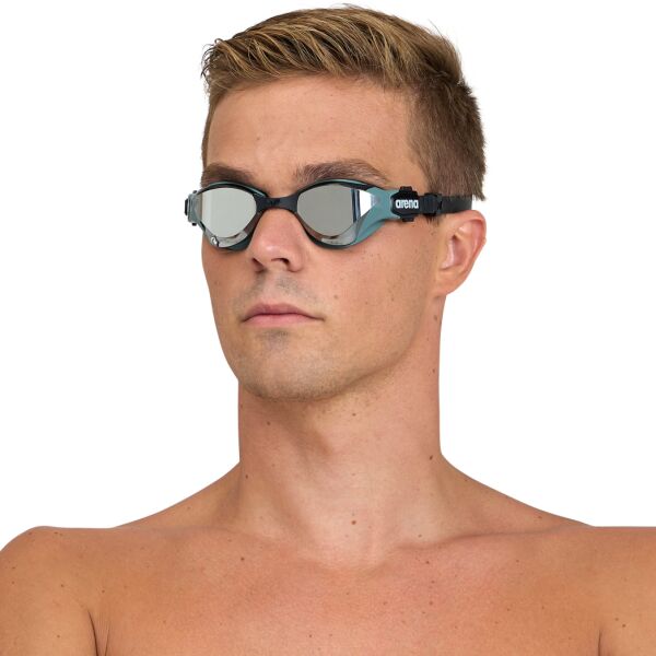 Arena Yarış Yüzücü Gözlüğü Cobra Tri Swipe Mr 10KAT DAHA FAZLA BUĞULANMAMA ÖMRÜ 002508560