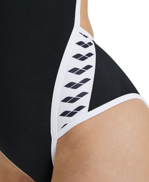 ARENA BAYAN ANTRENMAN MAYOSU WOMEN'S ARENA ICONS SUPER FLY BACK SOLID 005036501 YZM