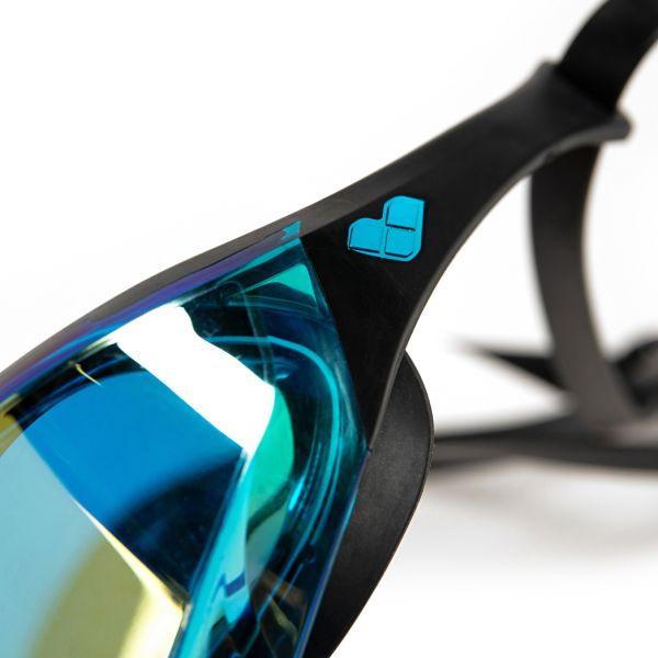 ARENA COBRA EDGE SWIPE AYNALI YARIŞ GÖZLÜĞÜ 006870110